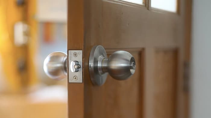 How to Remove A Door Knob That is Stuck